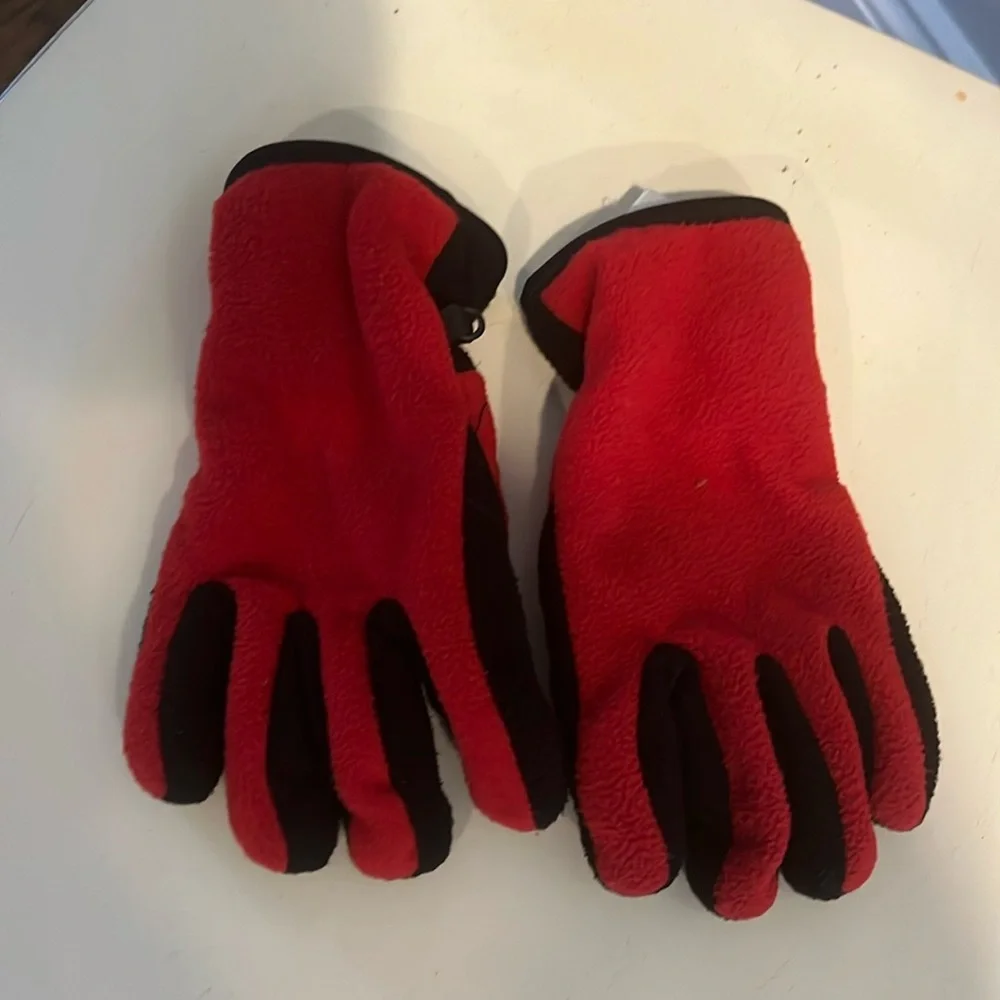 Fleece gap gloves size small